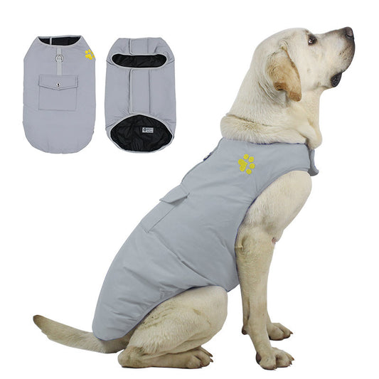 Dog clothes can be worn on both sides